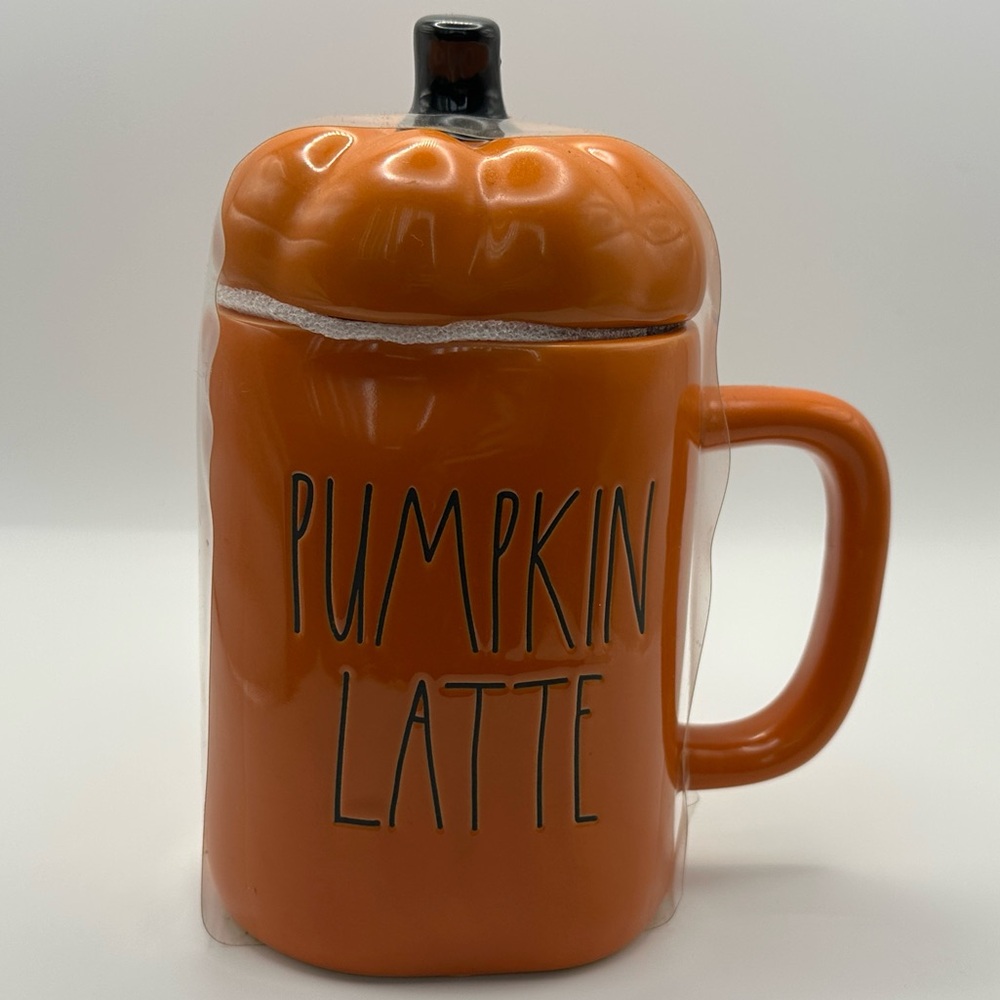 New Rae Dunn Pumpkin Latte Mug with Topper